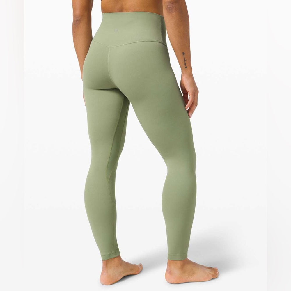 Lululemon Align Leggings 25” in Willow Green